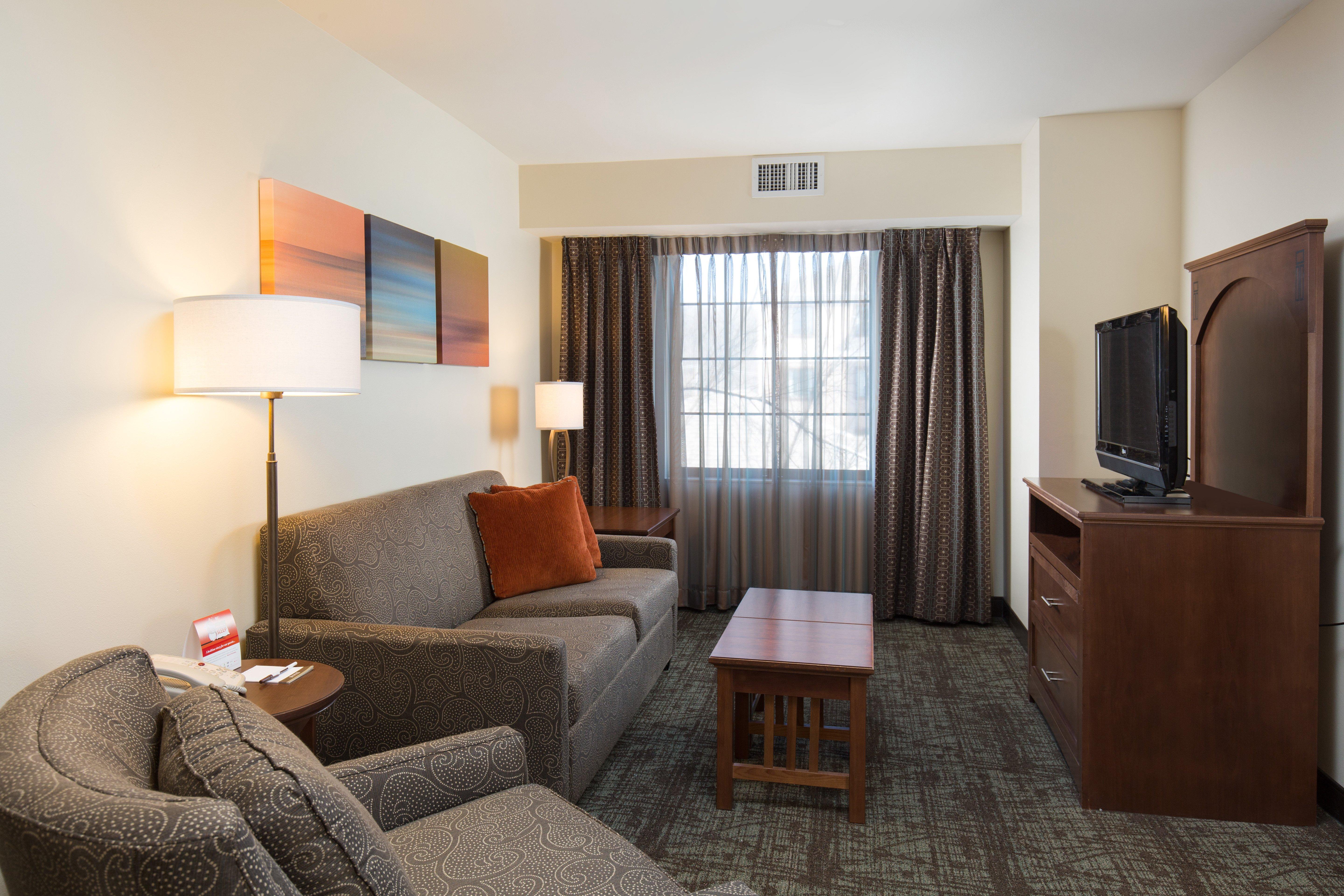 Staybridge Suites Sacramento-Folsom By Ihg מראה חיצוני תמונה