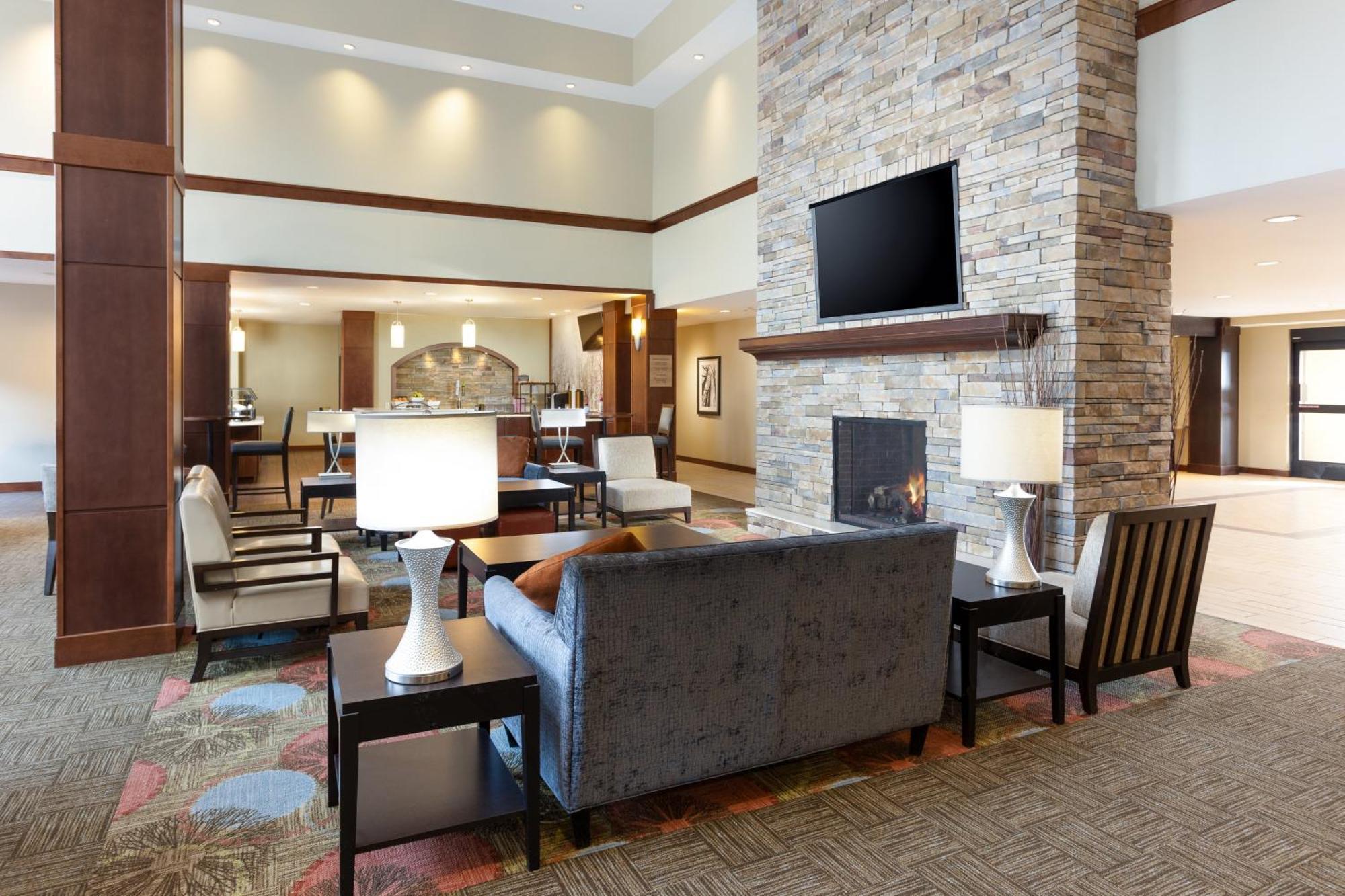 Staybridge Suites Sacramento-Folsom By Ihg מראה חיצוני תמונה