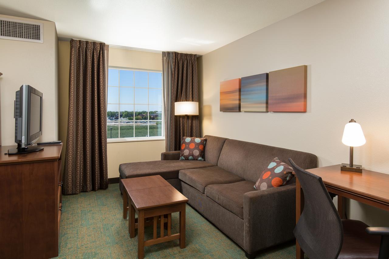 Staybridge Suites Sacramento-Folsom By Ihg מראה חיצוני תמונה