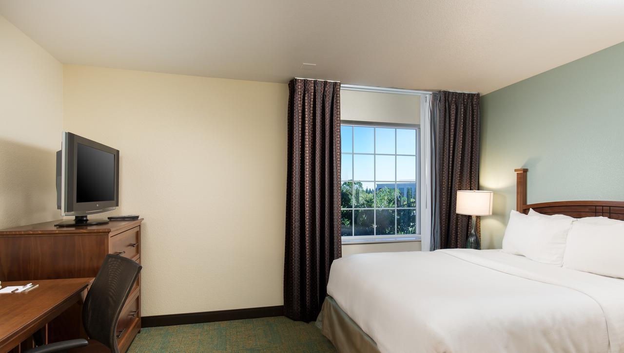 Staybridge Suites Sacramento-Folsom By Ihg מראה חיצוני תמונה